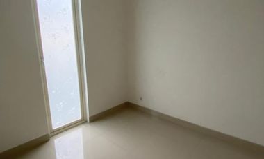 Disewakan Rumah 2 Lantai - 3 Kamar tidur -  Grand Harvest Wiyung