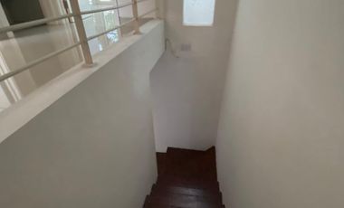 Disewakan Rumah 2 Lantai - 3 Kamar tidur -  Grand Harvest Wiyung