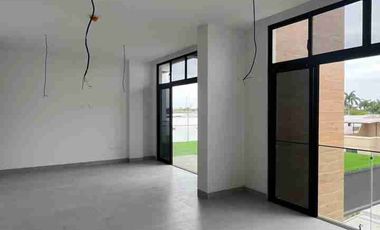 Departamento en Venta de Estreno en Urb. Riona