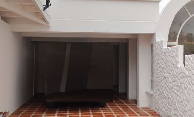 Arriendo casa cerca de Unicentro