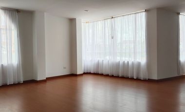 Arriendo casa cerca de Unicentro