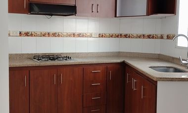 Arriendo casa cerca de Unicentro