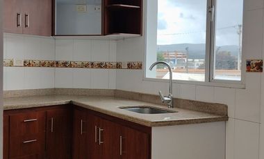 Arriendo casa cerca de Unicentro