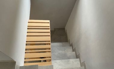 Rumah di BSD Exit tol dan krl