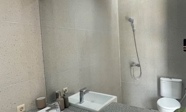 Rumah di BSD Exit tol dan krl