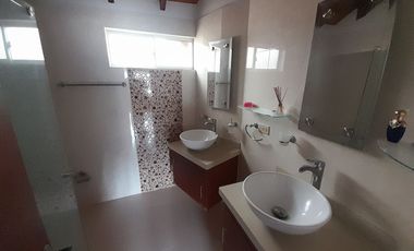 CASA DE 2 PISOS EN VENTA, FLORIDABLANCA