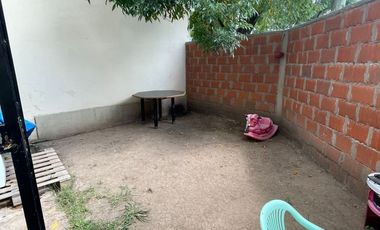 DUPLEX DE UNA HABITACIÓN A LA VENTA. CASILDA, SANTA FÉ.