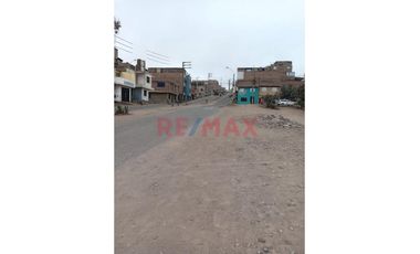 1159047 Se Vende Casa De 3 Piso En Puente Piedra