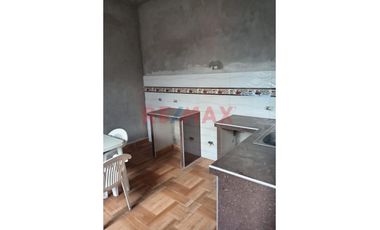 1159047 Se Vende Casa De 3 Piso En Puente Piedra