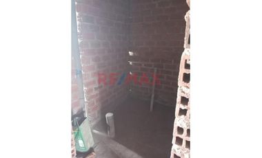 1159047 Se Vende Casa De 3 Piso En Puente Piedra