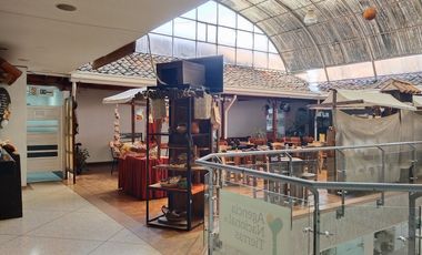 VENDO OFICINA CENTRO COMERCIAL VILLA REAL