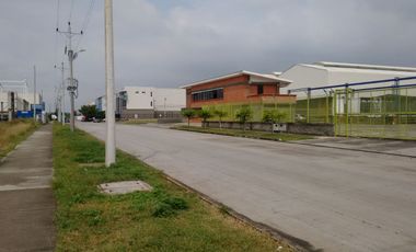 Venta de Lotes e Inmueble Industrial en CIC-1 Yumbo – 7.520 m², Estrato 6, Autopista Cali-Yumbo
