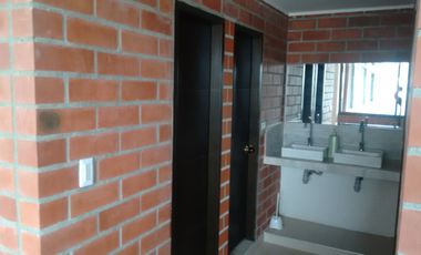 Venta de Lotes e Inmueble Industrial en CIC-1 Yumbo – 7.520 m², Estrato 6, Autopista Cali-Yumbo