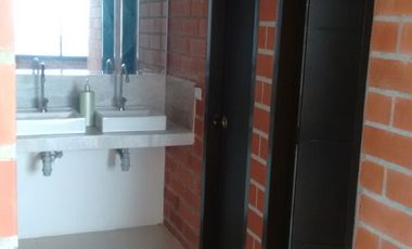 Venta de Lotes e Inmueble Industrial en CIC-1 Yumbo – 7.520 m², Estrato 6, Autopista Cali-Yumbo