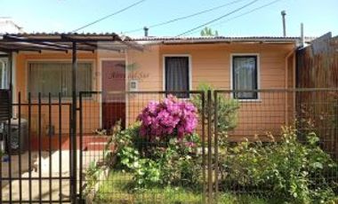 SE VENDE CASA EN PASAJE LOS NOTROS, SECTOR ORIENTE (ID39163)
