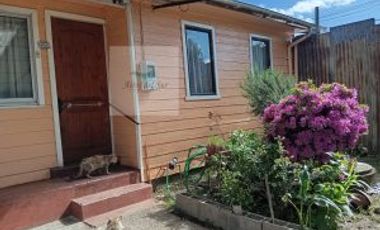 SE VENDE CASA EN PASAJE LOS NOTROS, SECTOR ORIENTE (ID39163)