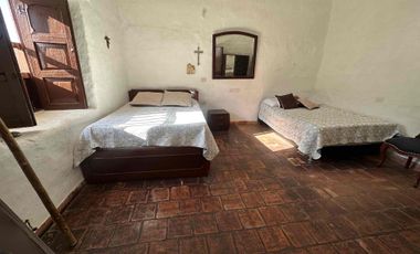VENTA, Casa Comercial Real – Una joya antigua con esencia en  BARICHARA - COLOMBIA
