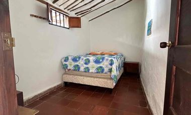 VENTA, Casa Comercial Real – Una joya antigua con esencia en  BARICHARA - COLOMBIA