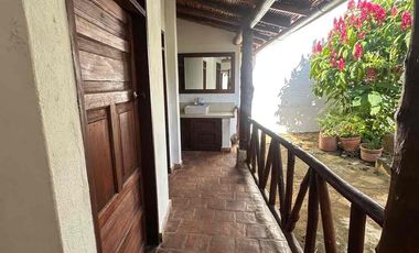VENTA, Casa Comercial Real – Una joya antigua con esencia en  BARICHARA - COLOMBIA