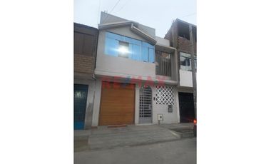 1153931 Se Alquila Mini Departamento De En San Martin De Porras