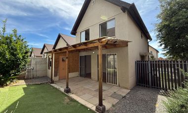 SE VENDE CASA FUERA DE CONDOMINIO - CURAUMA - AIRES DE CURAUMA