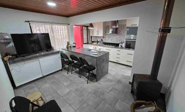 SE VENDE CASA EN CONSTITUCIÓN