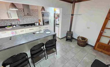 SE VENDE CASA EN CONSTITUCIÓN