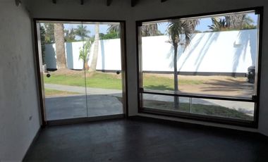 VENTA | CASA | LA ENCATADA DE VILLA | TERRAZA, JARDÍN Y PÍSCINA | 5 DORMITORIOS | 4.5 BAÑOS | 1 BUNGALOW