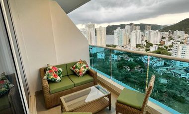 APARTAMENTO EN PLAYA SALGUERO – VISTA SOÑADA AL MAR, CIUDAD Y SIERRA NEVADA