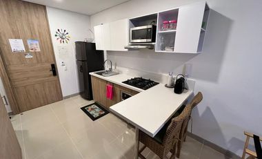 APARTAMENTO EN PLAYA SALGUERO – VISTA SOÑADA AL MAR, CIUDAD Y SIERRA NEVADA
