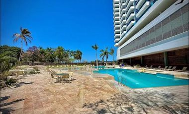 APARTAMENTO EN PLAYA SALGUERO – VISTA SOÑADA AL MAR, CIUDAD Y SIERRA NEVADA