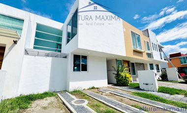 Casa en Renta Nueva Galicia Coto Barcelona Tlajomulco