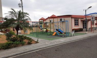 casa de venta en portoviejo sector avenida manabi