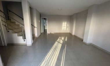casa de venta en portoviejo sector avenida manabi