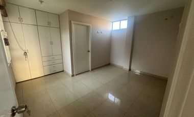 casa de venta en portoviejo sector avenida manabi