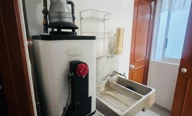 Amplio departamento en renta con vista panorámica en Santa Cruz del Monte