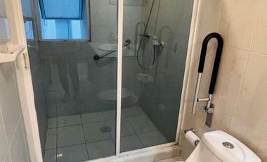 Amplio departamento en renta con vista panorámica en Santa Cruz del Monte