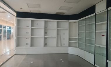 ALQUILER DE LOCAL EN SAN NICOLAS