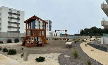 ARRIENDO DEPARTAMENTO UN DORMITORIO, UN BAÑO, LIVING COMEDOR, DE MARZO A DICIEMBRE 2026, PUERTO SERENA, LA SERENA