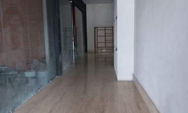 Local comercial en La Reseva, El Campanario, Querétaro.