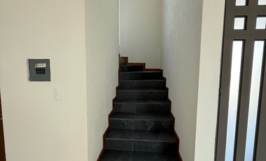 🏡 𝗖𝗮𝘀𝗮 𝗲𝗻 𝗰𝗼𝘁𝗼 𝗽𝗿𝗶𝘃𝗮𝗱𝗼 — 𝗮 𝘂𝗻 𝗰𝗼𝘀𝘁𝗮𝗱𝗼 𝗱𝗲 𝗹𝗮 𝗣𝗲𝗽𝘀𝗶, 𝗮 𝟱 𝗺𝗶𝗻𝘂𝘁𝗼𝘀 𝗱𝗲 𝘀𝗮𝗹𝗶𝗱𝗮 𝗣𝗮́𝘁𝘇𝗰𝘂𝗮𝗿𝗼