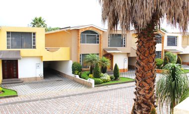 CASA EN VENTA SECTOR PLAYA CHICA - VALLE DE LOS CHILLOS A 3 MINUTOS DE SAN LUIS SHOPPING. UBICACIÓN PRIVILEGIADA, ALTA PLUSVALÍA  CONJUNTO EXCLUSIVO