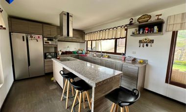 Se Vende Casa en Azogues, sector Uchupucun