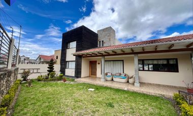 Se Vende Casa en Azogues, sector Uchupucun