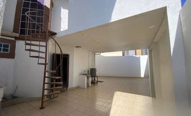 Casa en renta | Amueblada y amplia | Loma Dorada, Ensenada