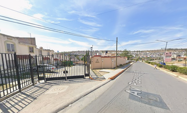 CASA DE RECUPERACIÓN BANCARIA EN PRIV. CALLE BEDON, FRACC. URBIVILLA DEL REY, HUEHUETOCA, EDO. MEX. ¡NO SE ACEPTAN CRÉDITOS!