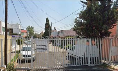 COHC (EMB) CASA EN VENTA DE CONTADO EN VALLE DE STA MONICA EDO MEX