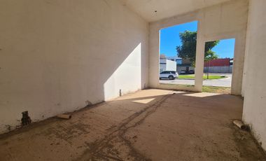 Casa de 3 recamaras en venta ciudad obregón obra negra