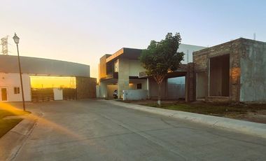 Casa de 3 recamaras en venta ciudad obregón obra negra