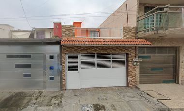 OA NO CREDITOS, CASA EN VENTA LOMAS DE RIO MEDIO, CHAPULTEPEC, VERACRUZ